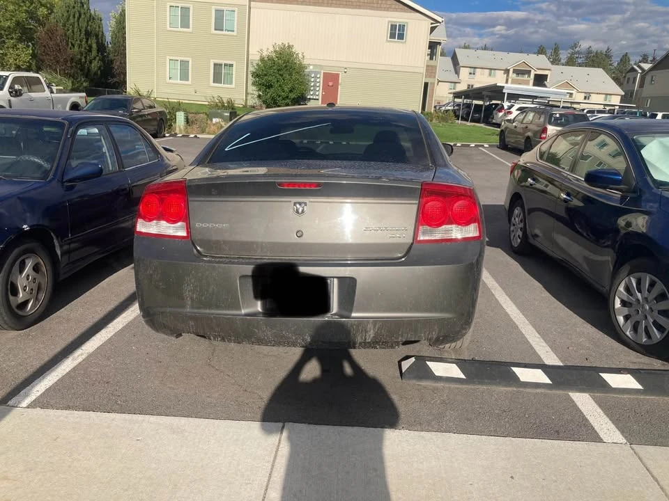 2010 Dodge Charger 6th Gen - Image 4 of 4