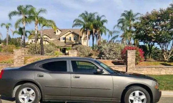 2010 Dodge Charger SXT Plus