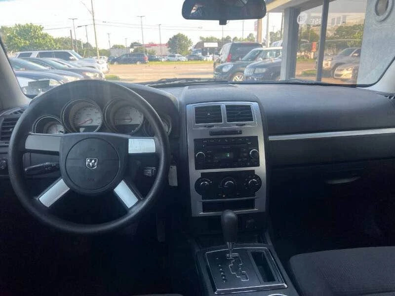 2010 Dodge Charger 6th Gen - Image 7 of 10