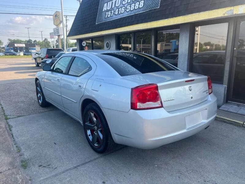 2010 Dodge Charger 6th Gen - Image 4 of 10