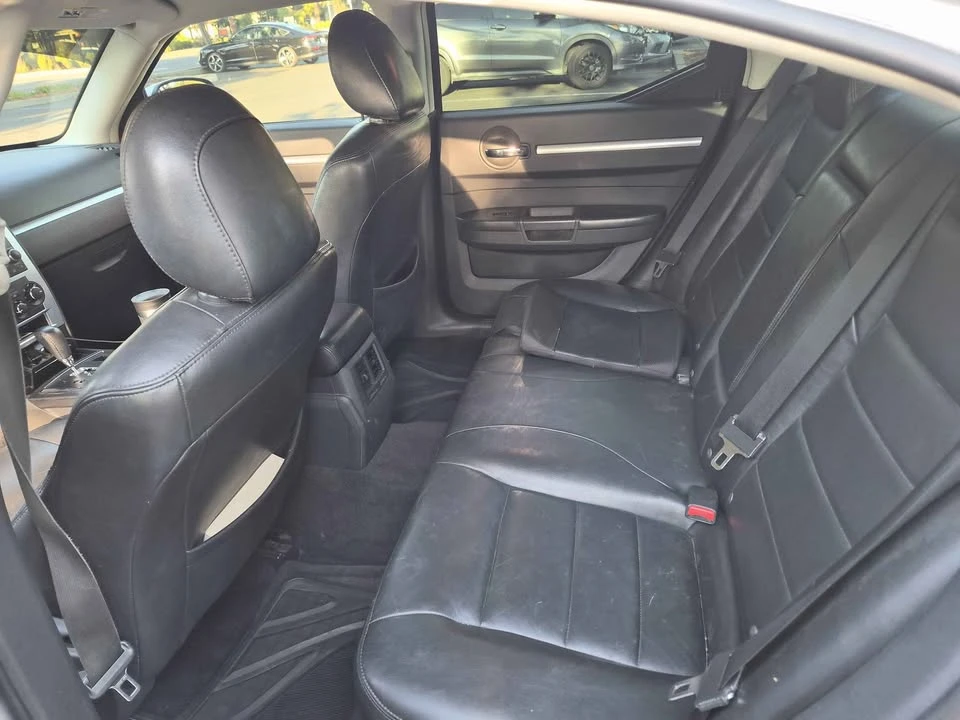 2010 Dodge Charger 6th Gen - Image 7 of 13