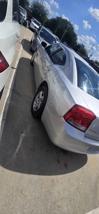 2010 Dodge Charger 6th Gen - Image 4 of 7