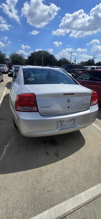 2010 Dodge Charger 6th Gen - Image 2 of 7