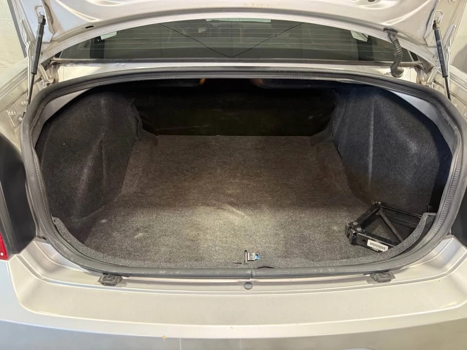 2010 Dodge Charger 6th Gen - Image 16 of 16