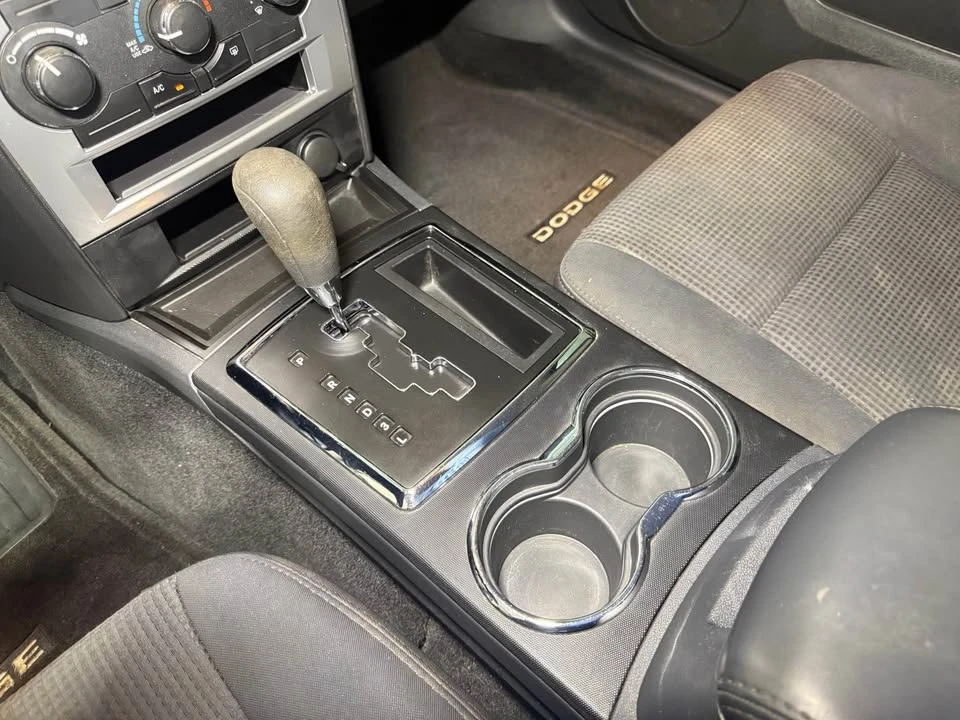 2010 Dodge Charger 6th Gen - Image 11 of 16