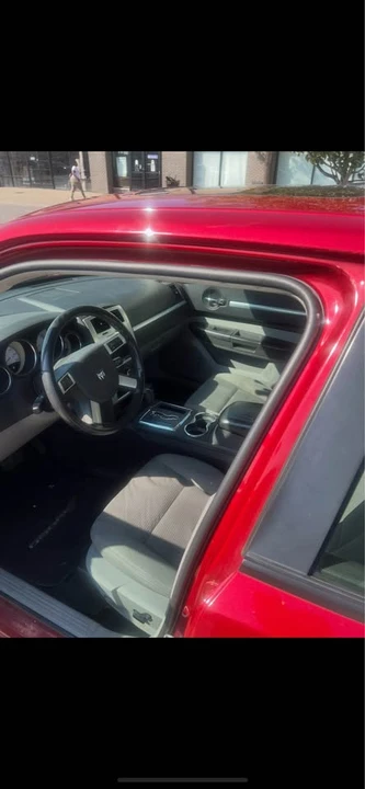 2010 Dodge Charger 6th Gen - Image 7 of 7