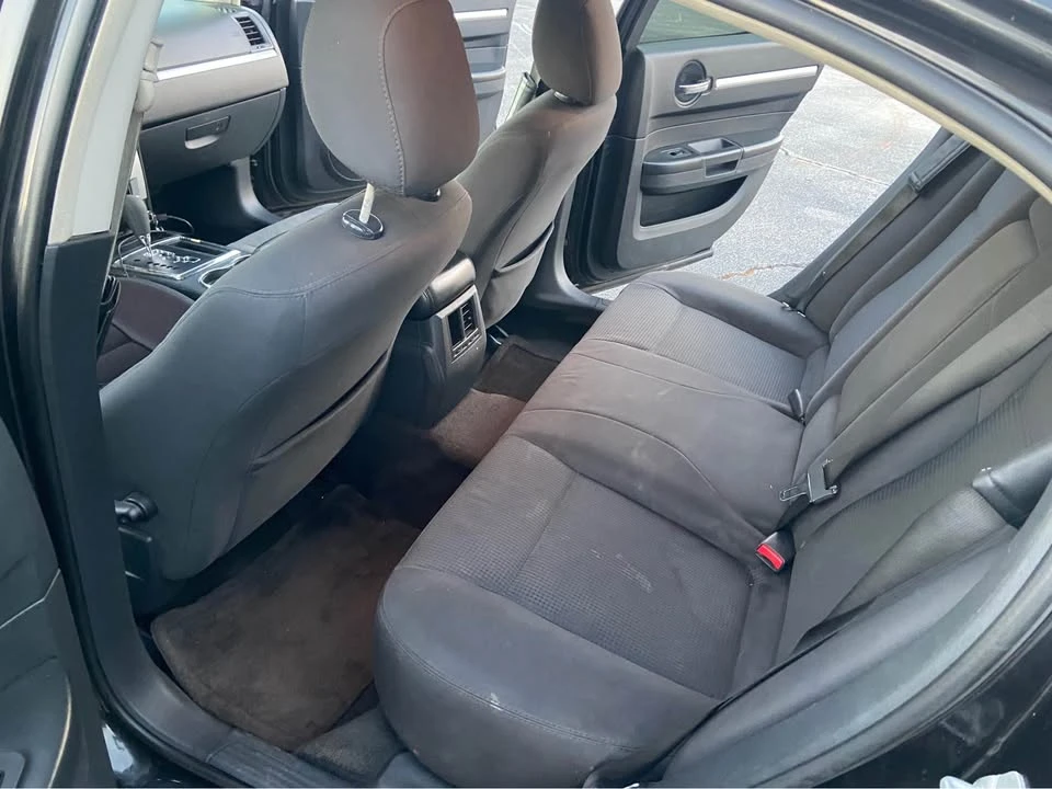 2010 Dodge Charger 6th Gen - Image 15 of 20