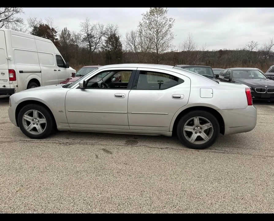 2010 Dodge Charger 6th Gen - Image 3 of 6