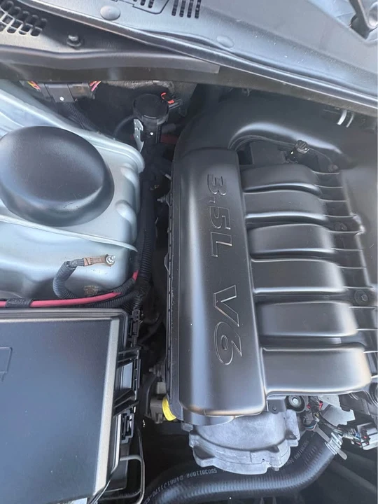 2010 Dodge Charger 6th Gen - Image 15 of 18