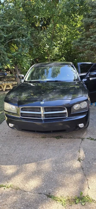 2010 Dodge Charger 6th Gen - Image 9 of 13