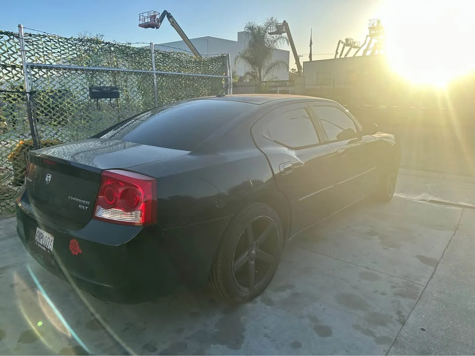 2010 Dodge Charger 6th Gen - Image 4 of 10