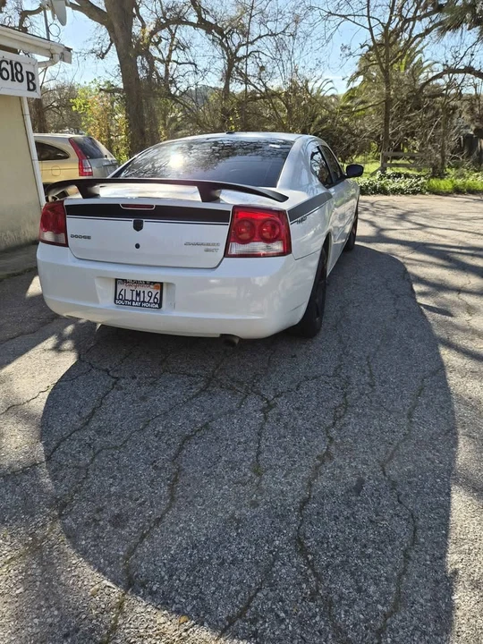 2010 Dodge Charger 6th Gen - Image 4 of 7