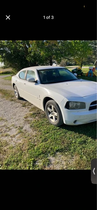 2010 Dodge Charger 6th Gen - Image 3 of 3