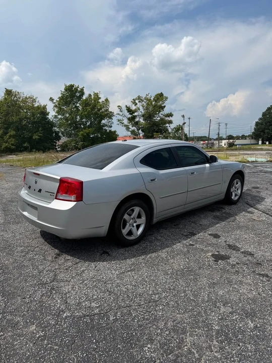 2010 Dodge Charger 6th Gen - Image 4 of 12