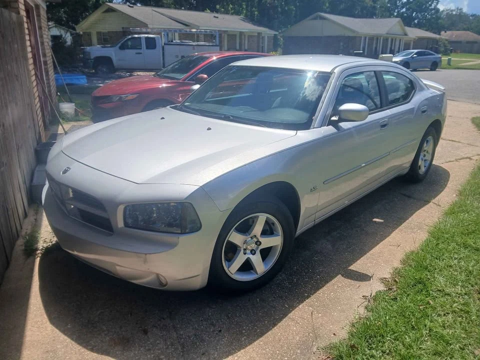 2010 Dodge Charger 6th Gen - Image 12 of 12