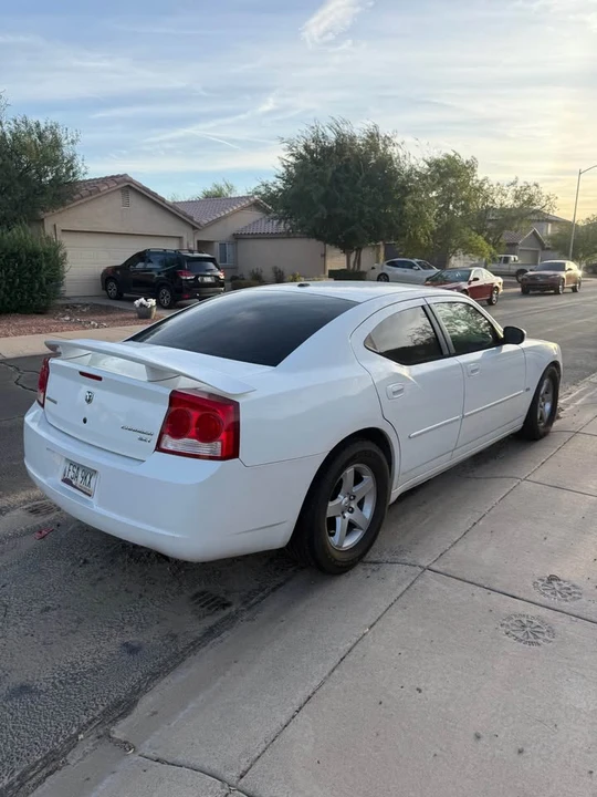 2010 Dodge Charger 6th Gen - Image 2 of 3