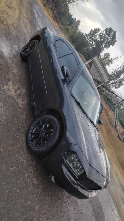 2010 Dodge Charger 6th Gen - Image 6 of 10