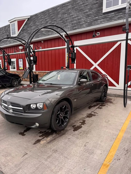 2010 Dodge Charger 6th Gen - Image 2 of 6