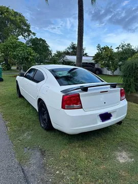 2010 Dodge Charger SXT Sedan 4D