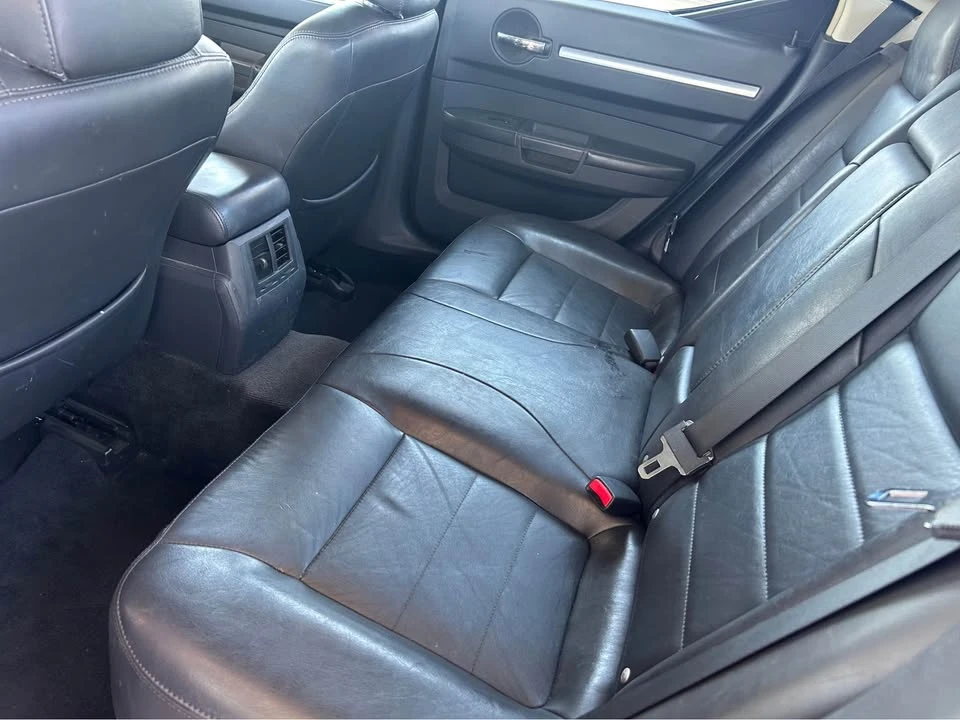 2010 Dodge Charger 6th Gen - Image 9 of 12