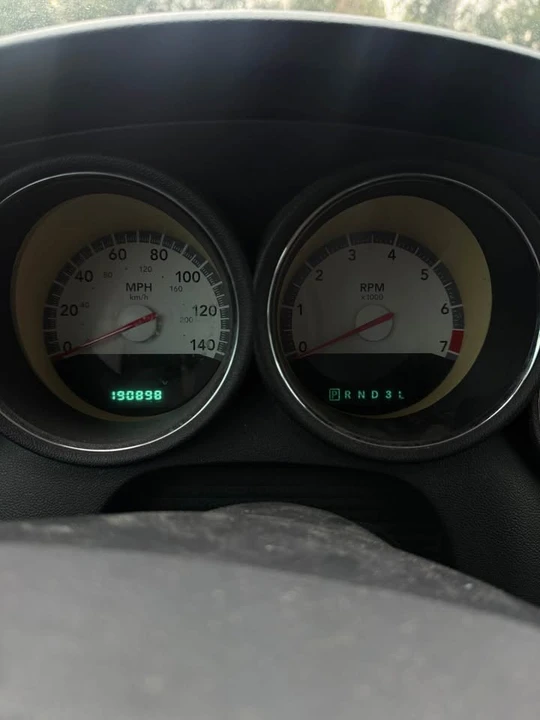 2010 Dodge Charger 6th Gen - Image 9 of 11