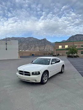 2010 Dodge Charger SXT Sedan 4D
