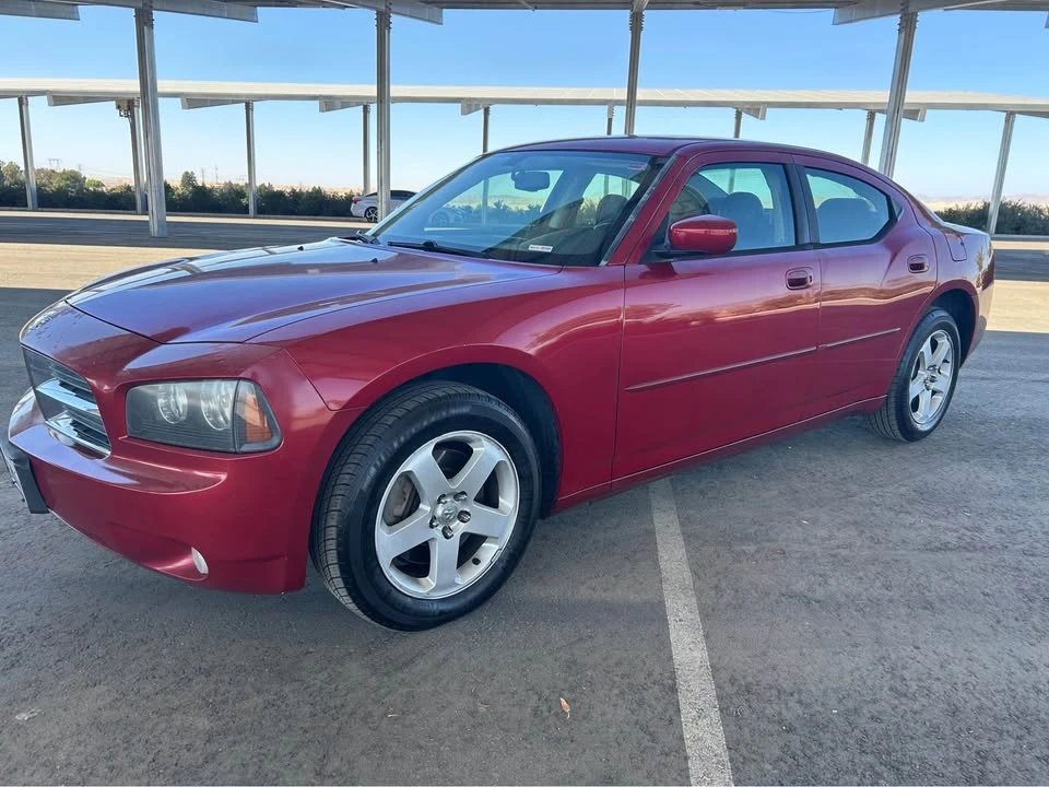 2010 Dodge Charger 6th Gen - Image 2 of 12