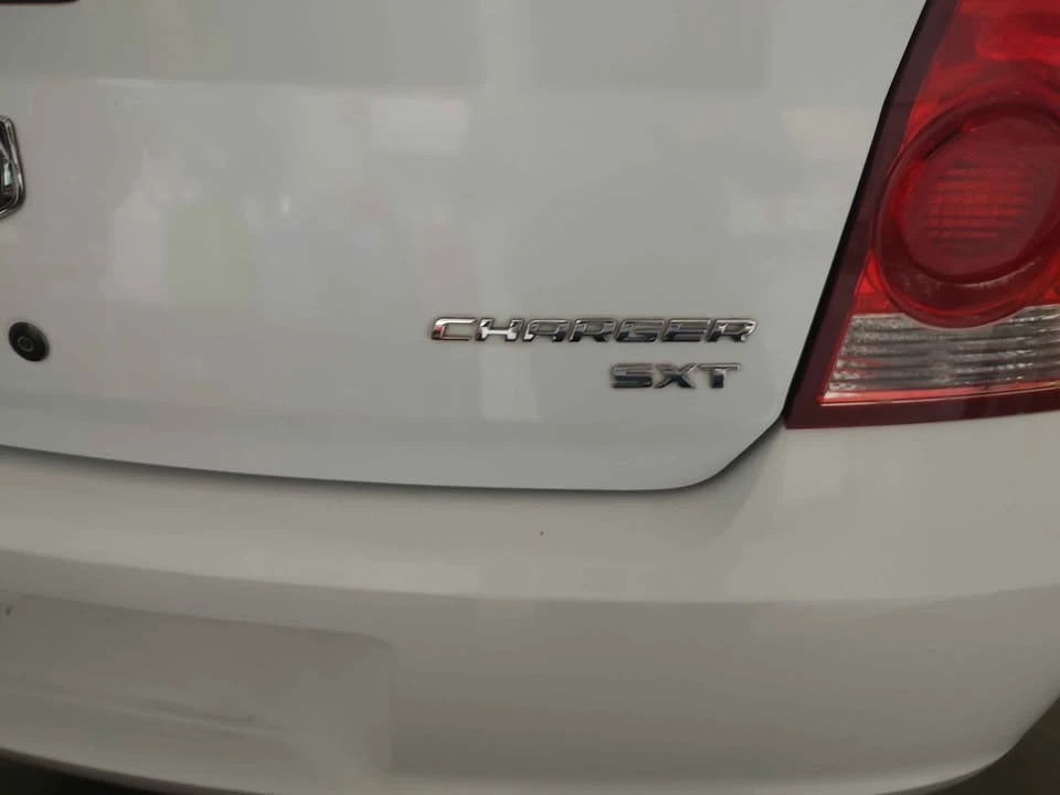 2010 Dodge Charger 6th Gen - Image 7 of 7