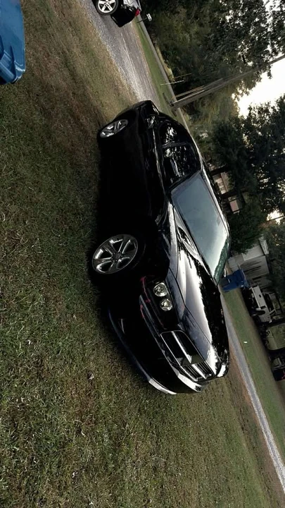 2010 Dodge Charger 6th Gen - Image 6 of 9