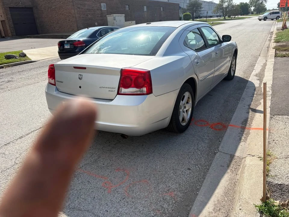 2010 Dodge Charger 6th Gen - Image 2 of 8