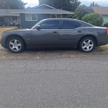 2010 Dodge Charger SXT Sedan 4D