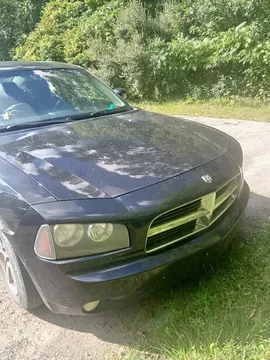 2010 Dodge Charger SXT Sedan 4D