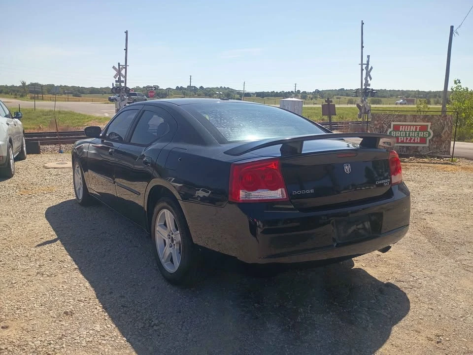 2010 Dodge Charger 6th Gen - Image 3 of 18