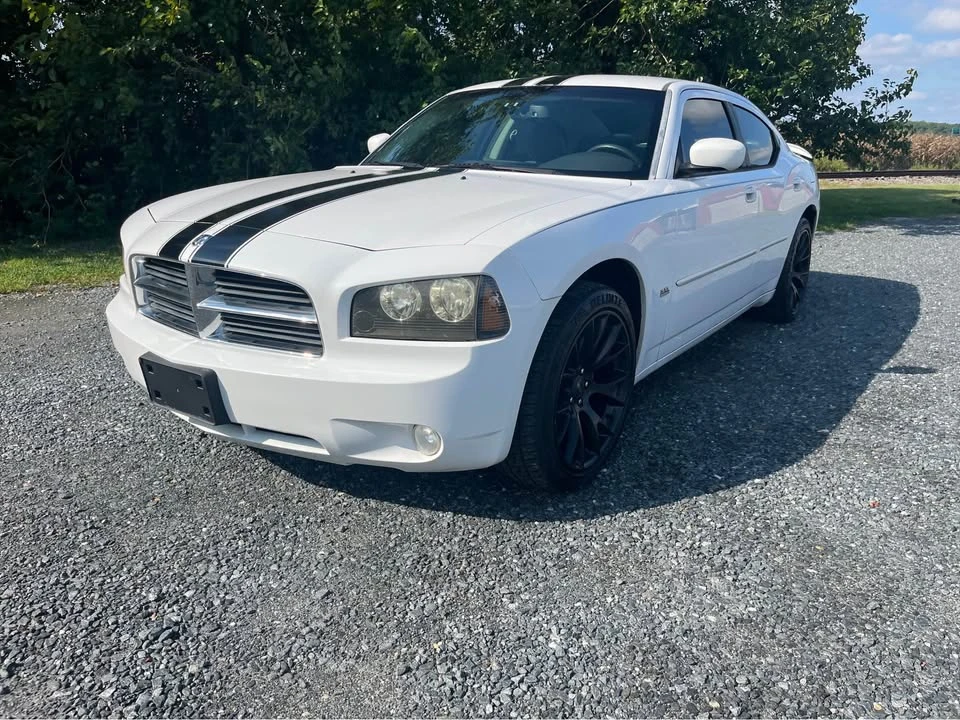 2010 Dodge Charger 6th Gen - Image 10 of 10