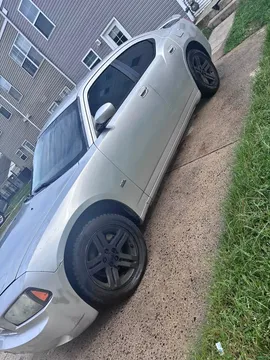 2010 Dodge Charger SXT Sedan 4D