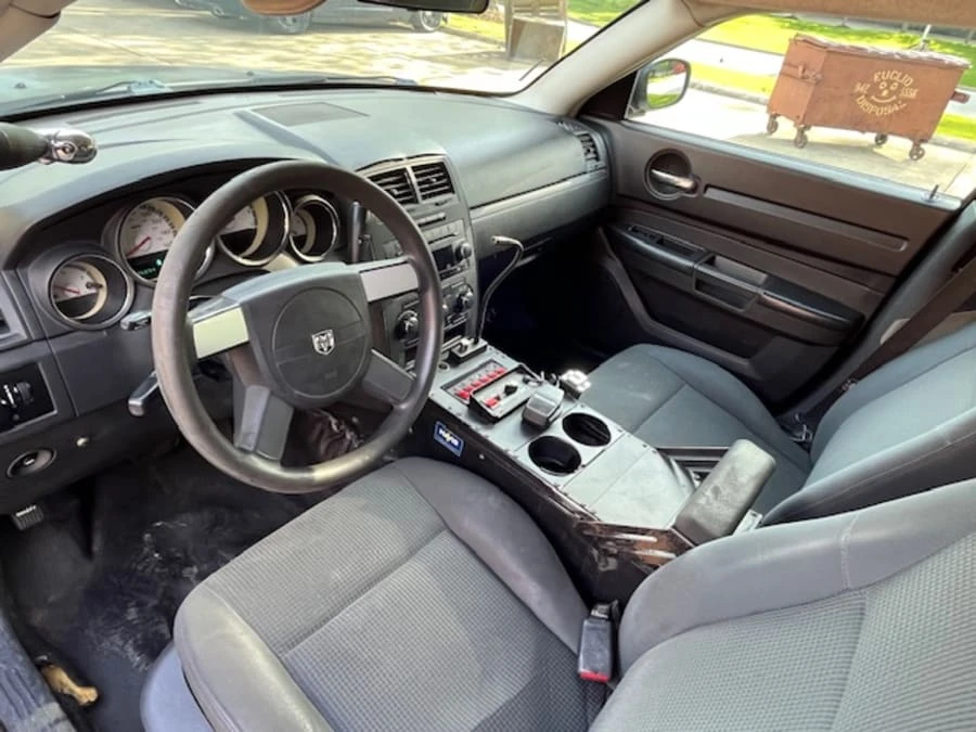 2010 Dodge Charger 6th Gen - Image 8 of 9
