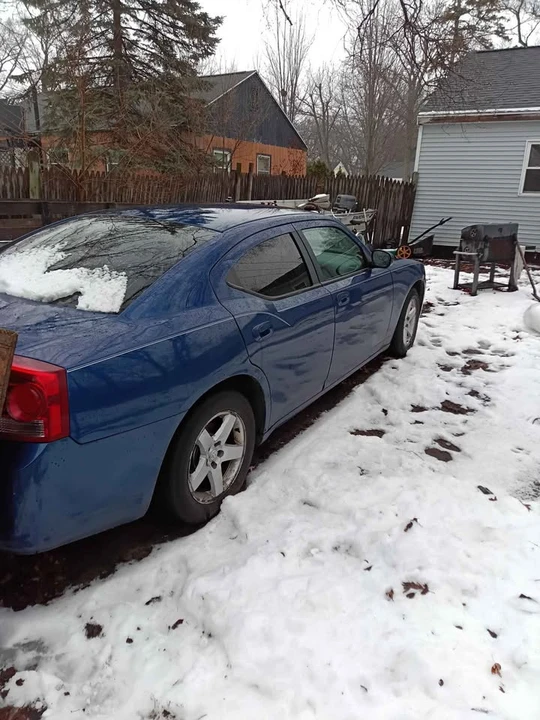 2010 Dodge Charger 6th Gen - Image 3 of 5