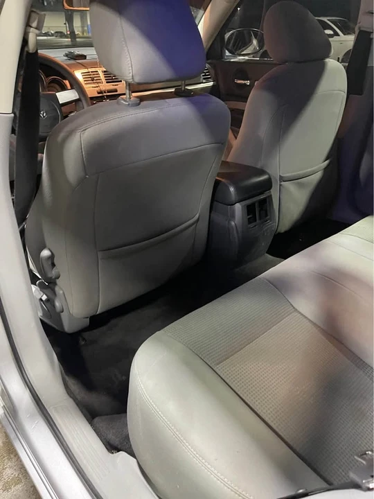 2010 Dodge Charger 6th Gen - Image 6 of 8