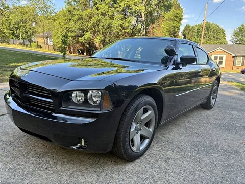 2010 Dodge Charger Sedan 4D