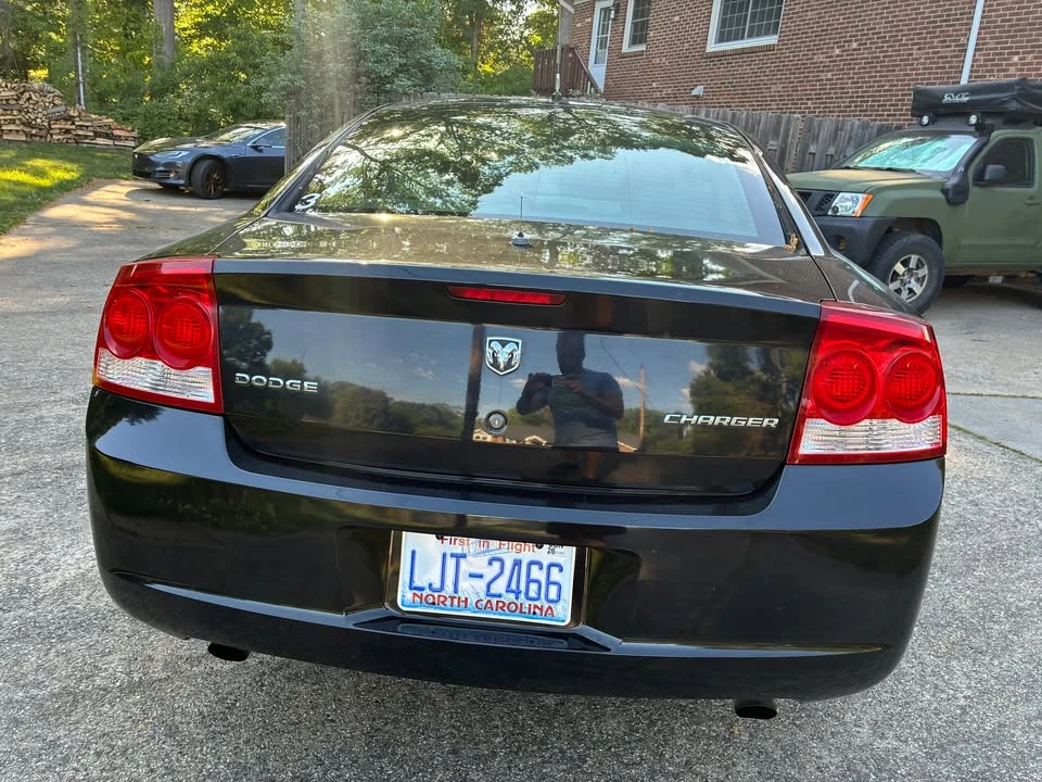 2010 Dodge Charger 6th Gen - Image 7 of 14