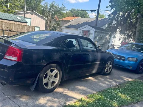 2010 Dodge Charger Sedan 4D
