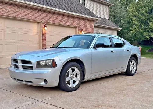 2010 Dodge Charger Sedan 4D