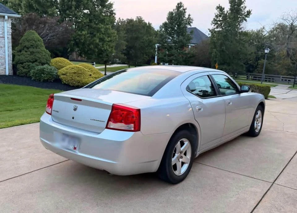 2010 Dodge Charger 6th Gen - Image 14 of 20