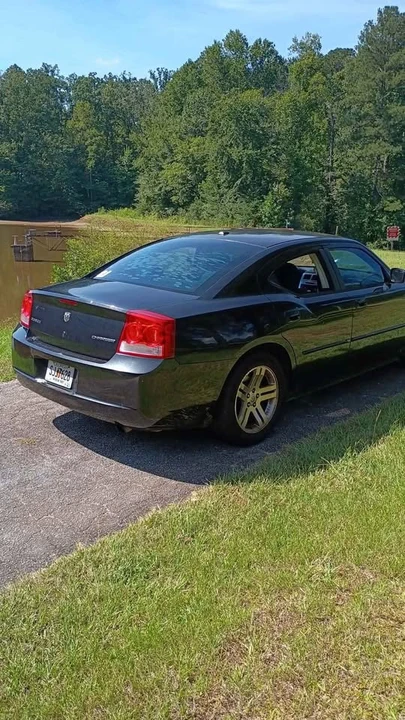 2010 Dodge Charger 6th Gen - Image 5 of 7
