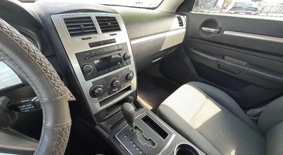 2010 Dodge Charger 6th Gen - Image 14 of 14