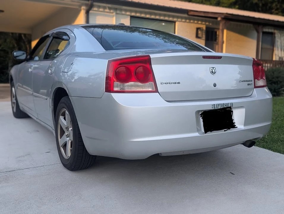 2010 Dodge Charger 6th Gen - Image 7 of 7