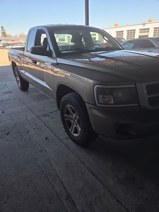 2010 Dodge Dakota 3rd Gen - Image 3 of 9