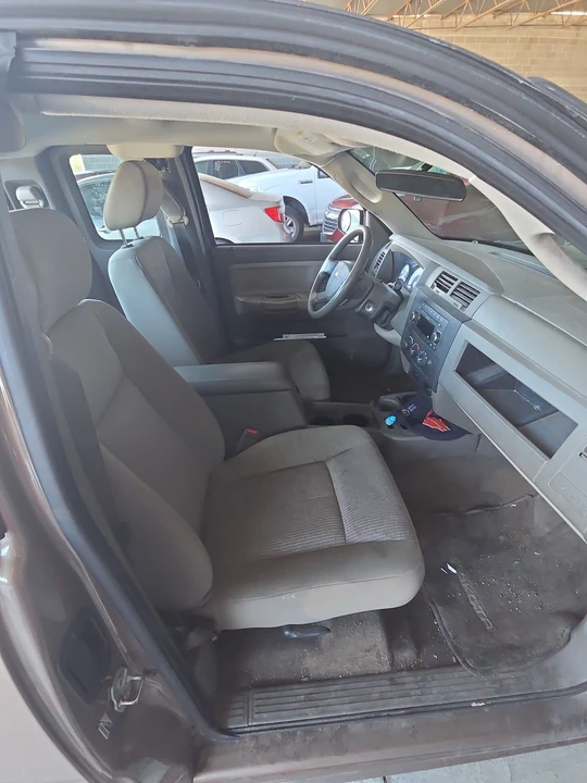 2010 Dodge Dakota 3rd Gen - Image 6 of 9