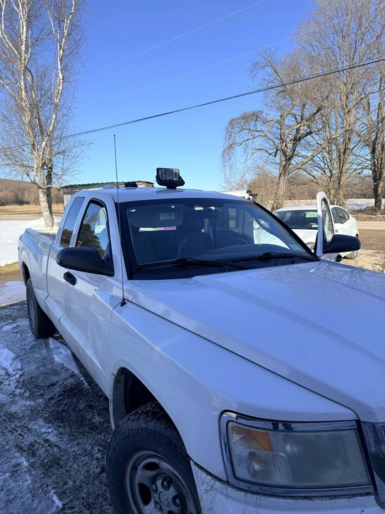 2010 Dodge Dakota 3rd Gen - Image 5 of 9