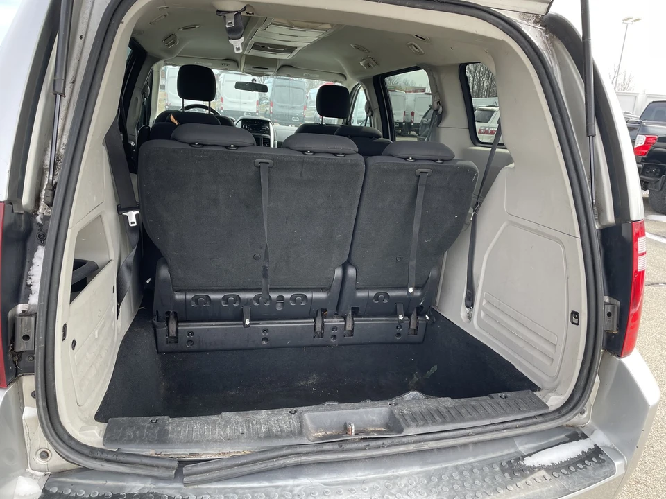 2010 Dodge Caravan - Image 20 of 21